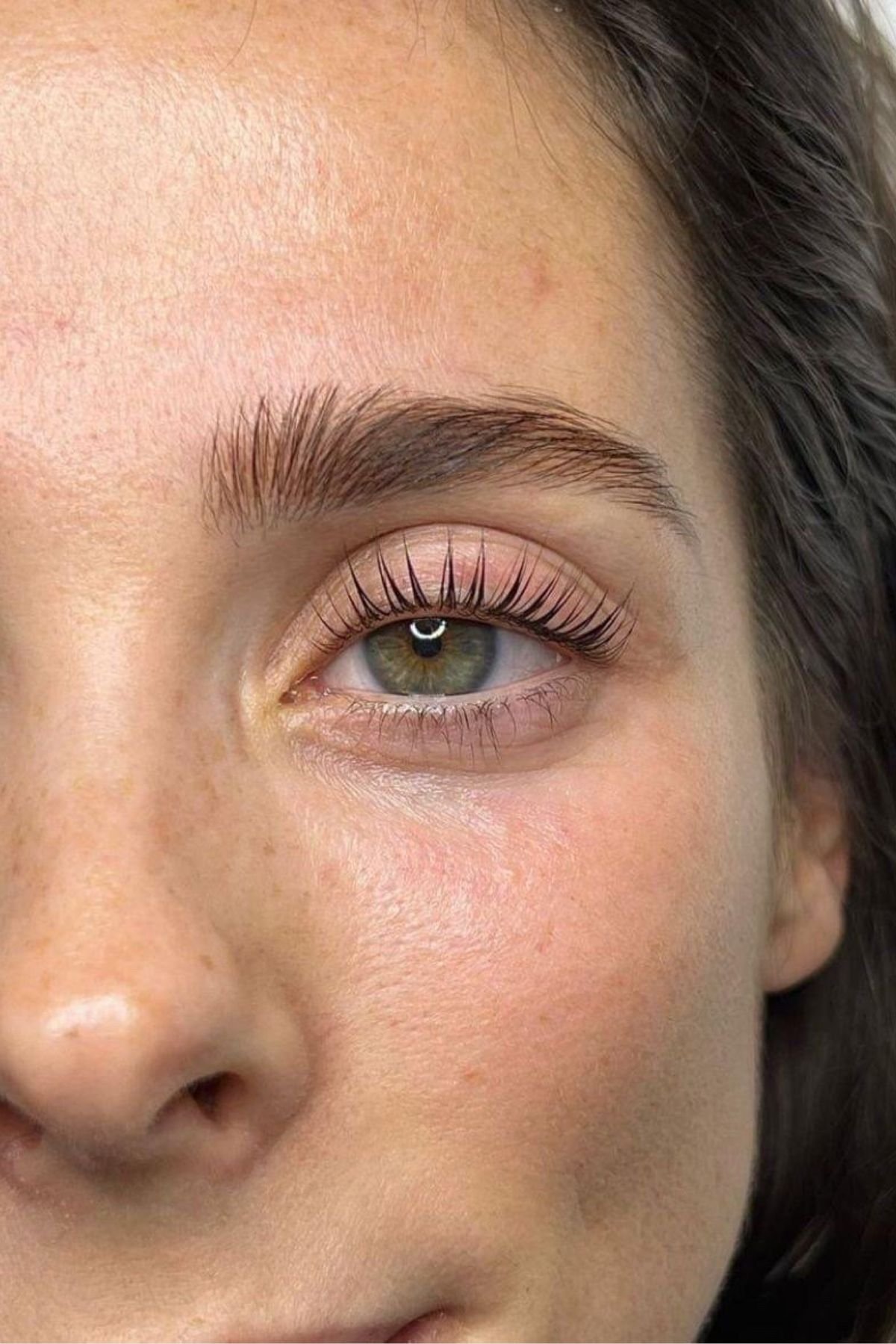Lash lifting